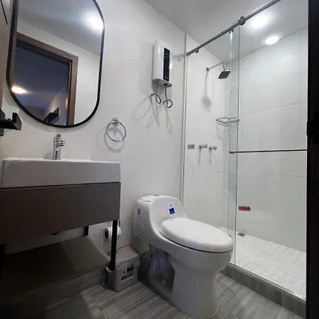 Apartamento Moderno En El Centro Pasto Exterior photo
